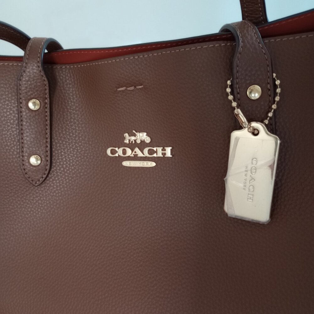 Coach Town Tote Brown Pebble leather with gold hardware